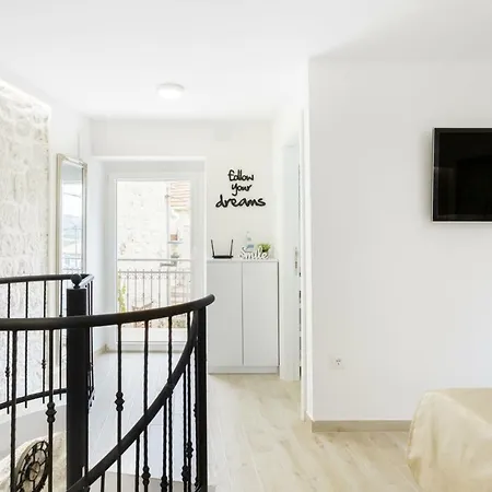 House Rokastone Апартаменты