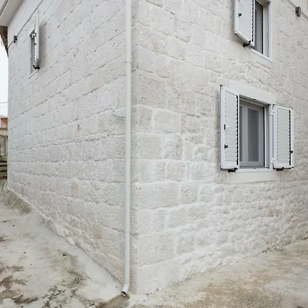 Апартаменты House Rokastone