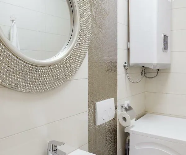 House Rokastone 公寓 *