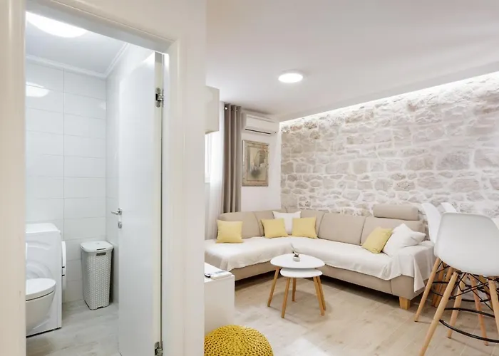 House Rokastone Split